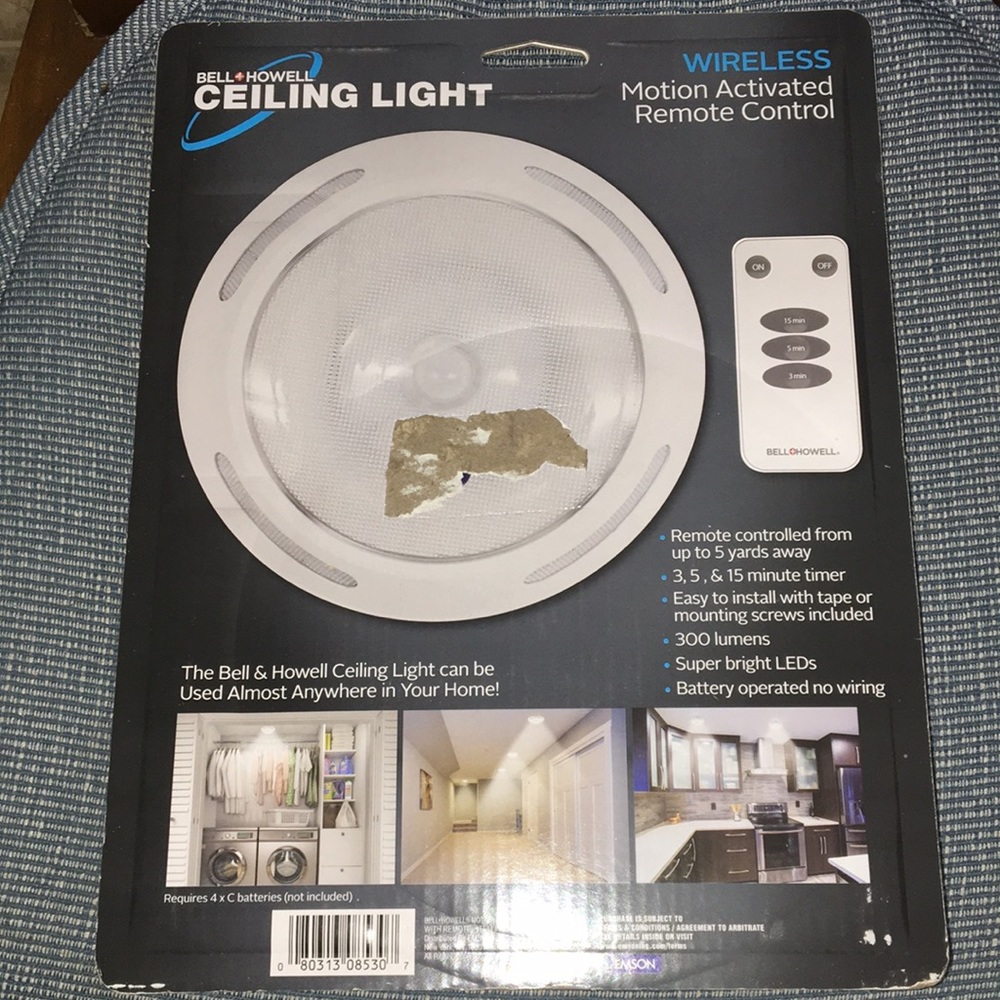 Ceiling Light With Remote Control - Picture 2 of 6